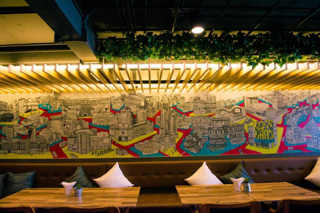 Gn Luxury Hostel Bangkok Dış mekan fotoğraf