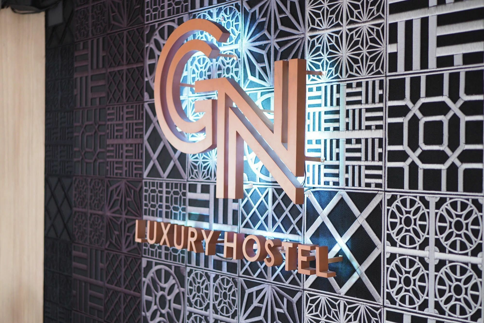 Gn Luxury Hostel Bangkok Dış mekan fotoğraf