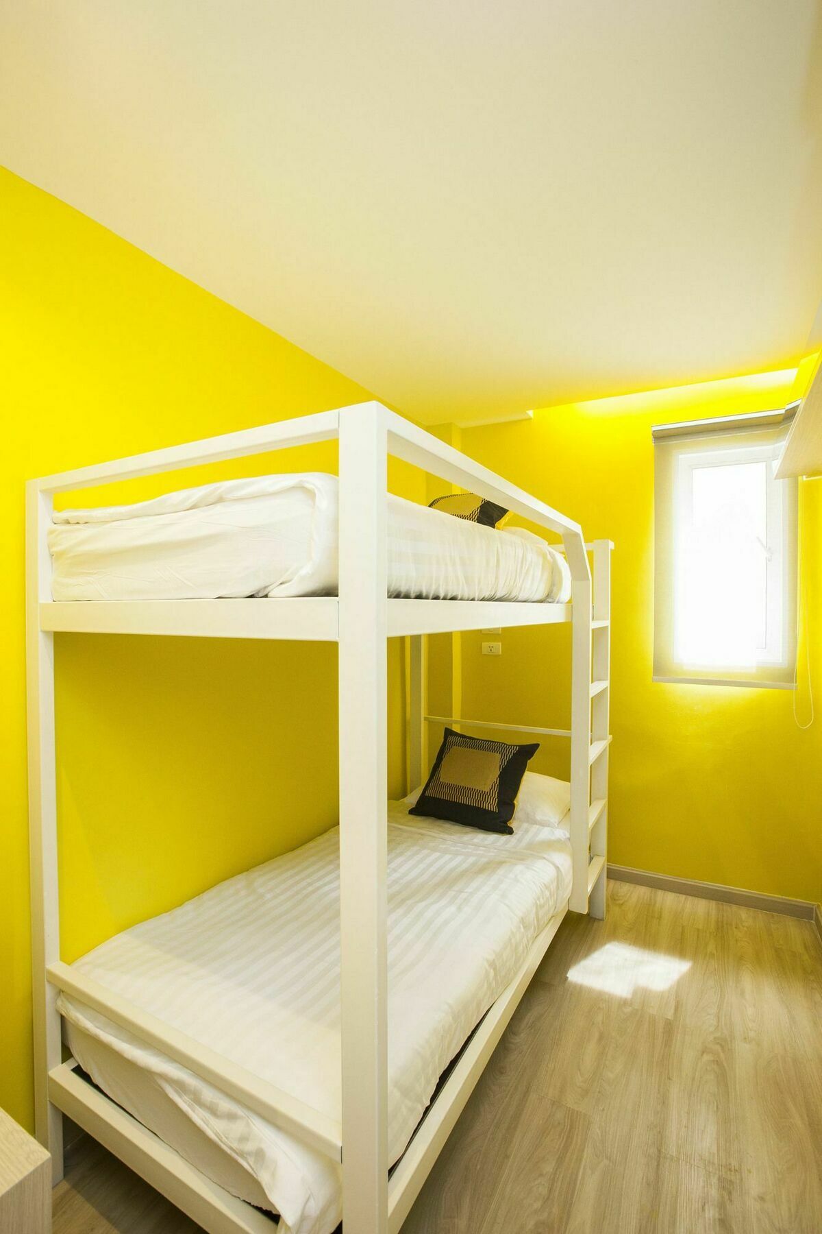 Gn Luxury Hostel Bangkok Dış mekan fotoğraf